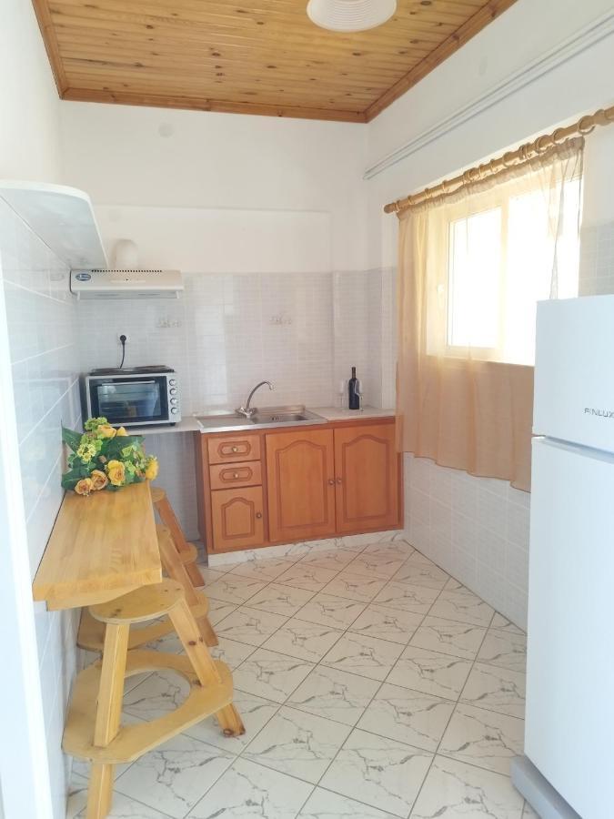 Villa Agia Aikaterini Amoudi Ngoại thất bức ảnh