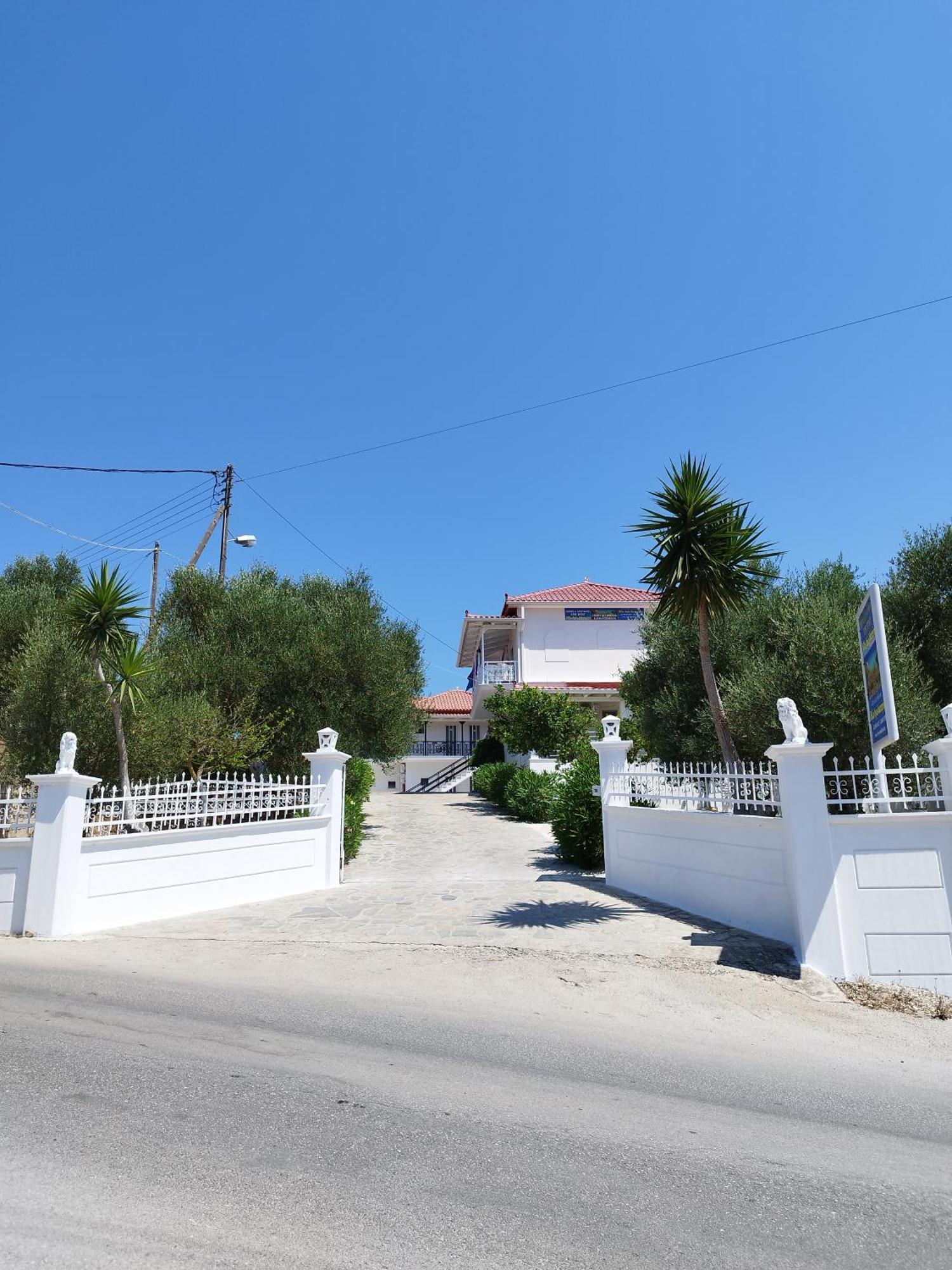 Villa Agia Aikaterini Amoudi Ngoại thất bức ảnh