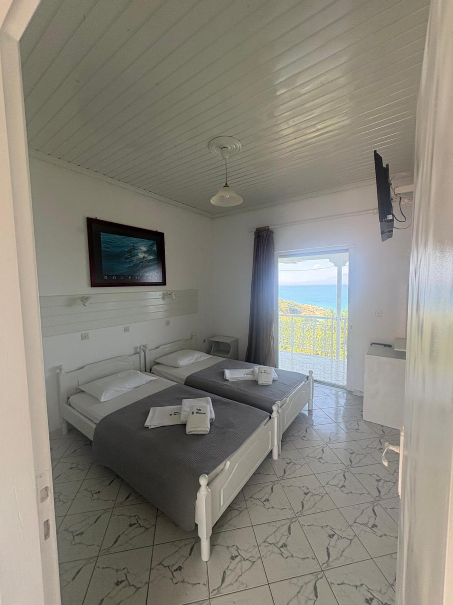 Villa Agia Aikaterini Amoudi Ngoại thất bức ảnh