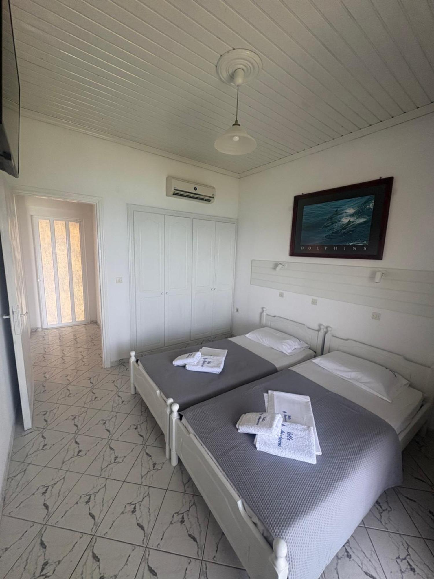 Villa Agia Aikaterini Amoudi Ngoại thất bức ảnh